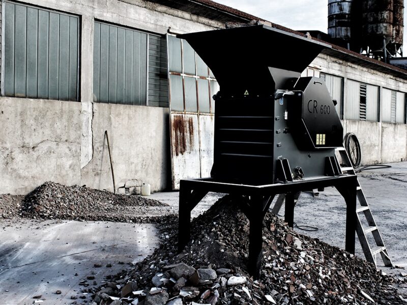 Beton- és törmelékzúzás- CM - Kép 7