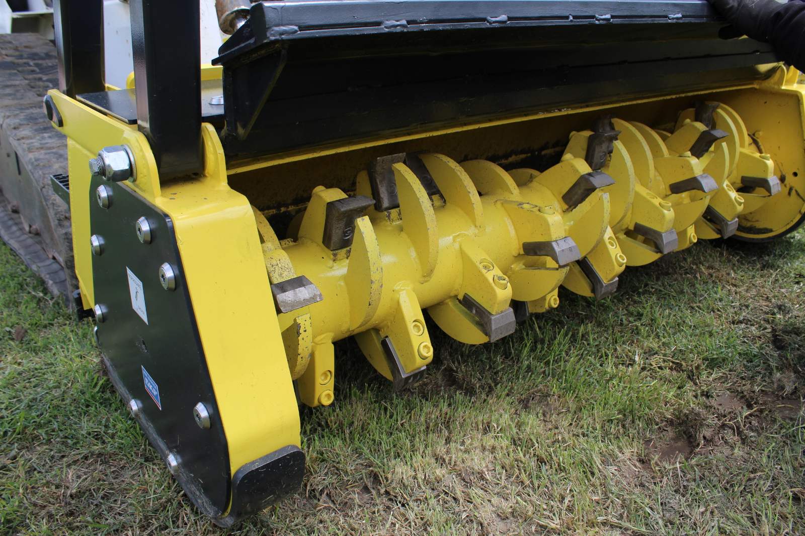 Fúró, szárzúzó, cölöpverő, sövényvágó-Ghedini - Kép 13