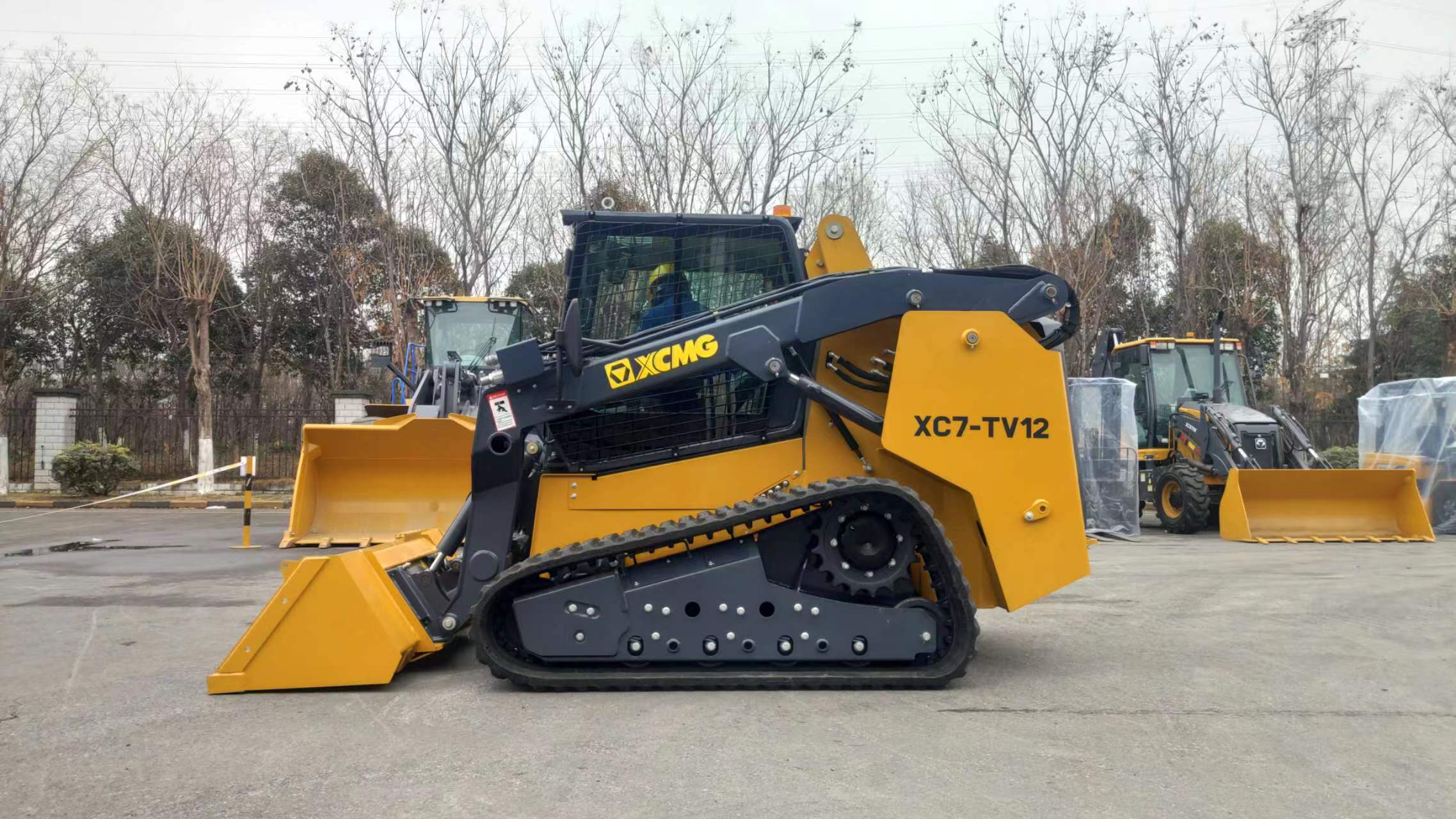 XCMG XC7-TV12 - Kép 1
