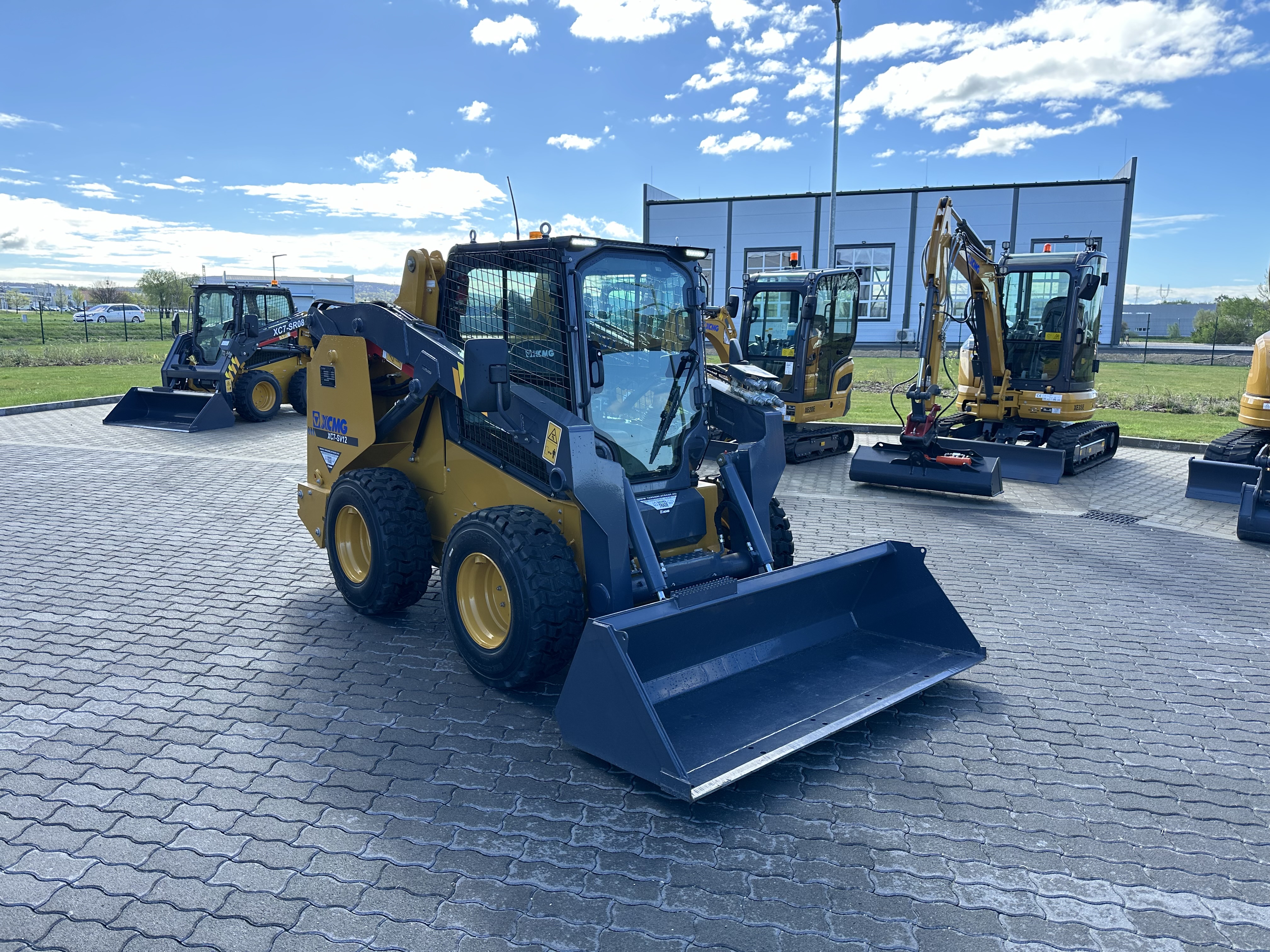 XCMG XC7-SV12